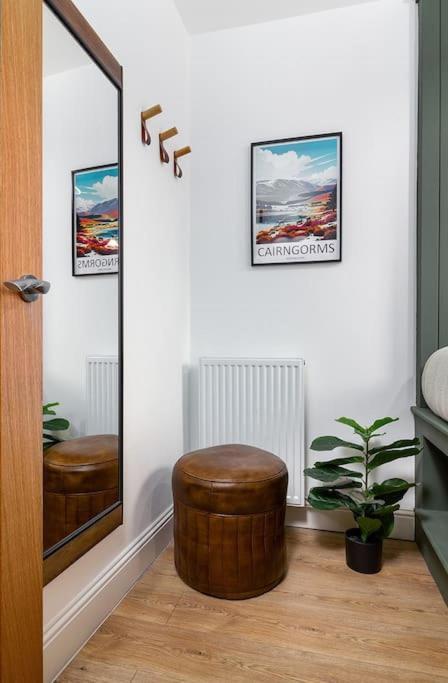 The Stylish 3-Bedroom Maisonette Retreat Stirling Luaran gambar