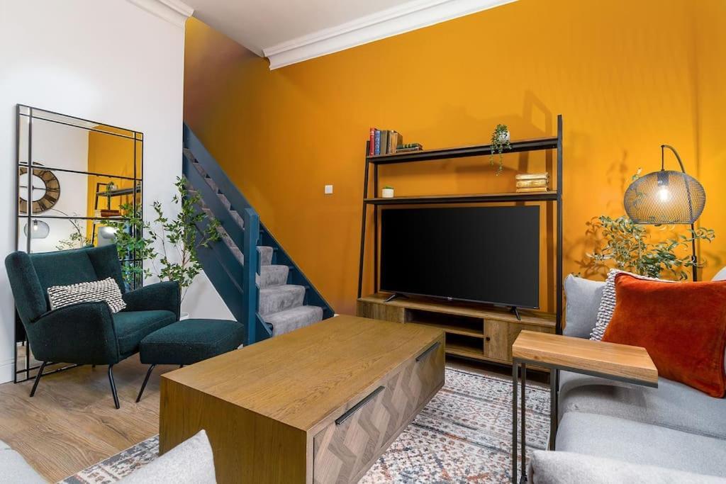 The Stylish 3-Bedroom Maisonette Retreat Stirling Luaran gambar